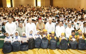 Yayasan Agung Podomoro Land Berikan Donasi Ramadan kepada Ribuan Anak Yatim