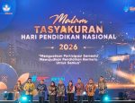 United Tractors Terima Penghargaan Kemendikdasmen